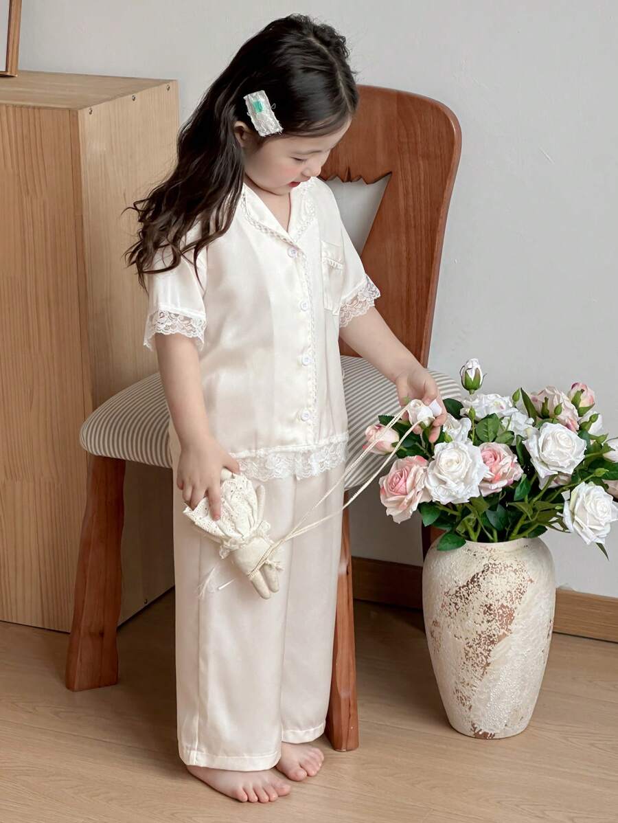 Dazy Kids 年轻女孩纯色撞色蕾丝翻领落肩宽松衬衫和长裤睡衣套装,女孩夏季服装 - 杏色 - 查看 1