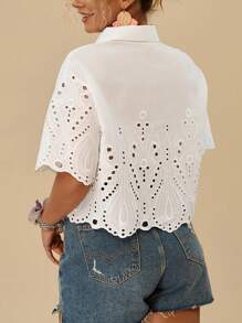 Travachic Plus Size Áo Sơ Mi Tay Ngắn Màu Trơn Thêu Rỗng Có Nút Cài Phía Trước, Mùa Hè Thường Ngày - trắng - Xem 2