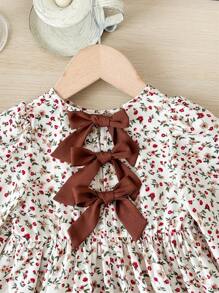 SHEIN Babygirl 可爱度假休闲杏色花卉图案蝴蝶结长袖宽松连衣裙 - 棕色 - 查看 2