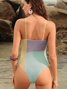 Elaire Plus Size Women's Contrast Color Spaghetti Strap Monokini Swimwear For Summer Beach Vacation - Multicolor - View 2