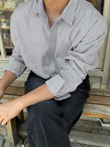 DAZY Men Spring Navy Blue Striped Commuter Long Sleeve Shirt, Fall Business Attire - Navy Blue - View 2