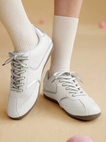 CUCCOO EASI 女式黑色复古运动休闲运动鞋