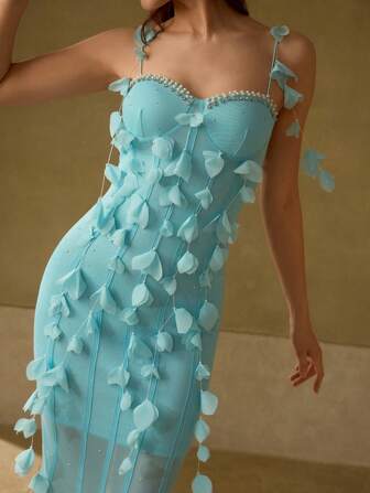 MOTF PREMIUM Vestido tipo camiseta con adornos de aplicaciones y ribete de perlas de imitación