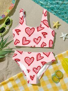 Set di costume da bagno con camisole e slip con stampa a cuori carini e dolci per ragazze giovani, per l'uso casual, da indossare in estate, per uscite in famiglia, per le vacanze e per andare in spiaggia