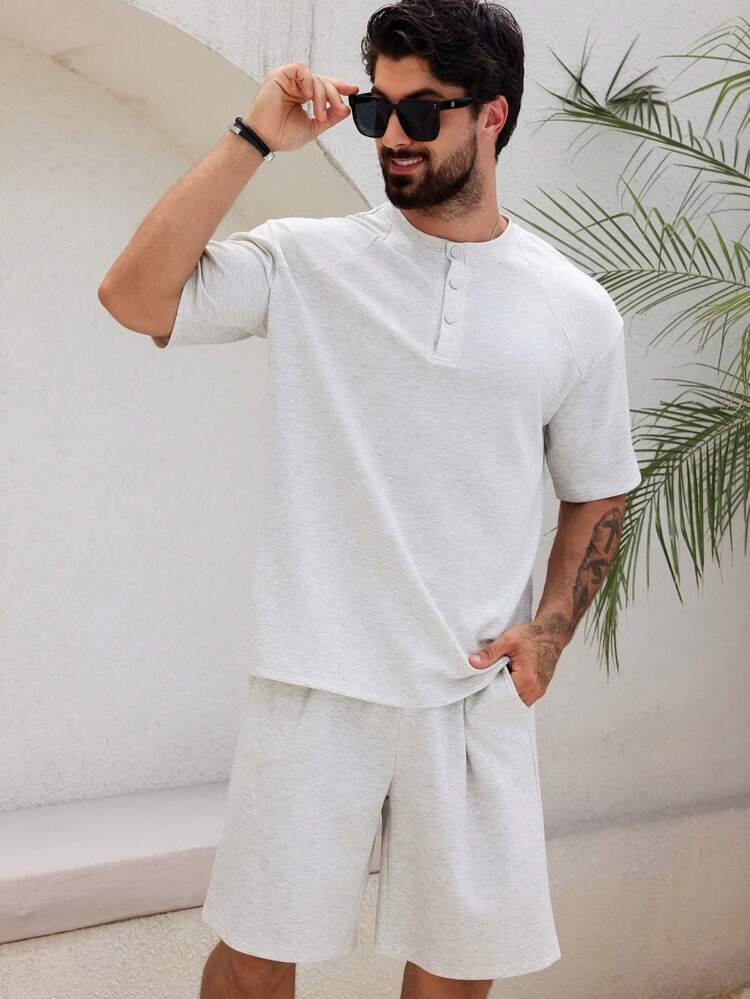 Men's Solid Gray Textured Fabric Henley T-Shirt Set, Summer