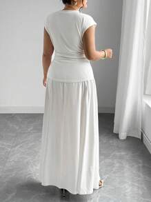 Flirla 大码女式夏季休闲简约纯色蝙蝠袖T恤和系腰超长裙套装 - 白色 - 查看 2