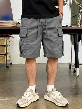 Manfinity Roughcore شورتات كارجو رجالي فضفاضة مع جيوب بغطاء، خصر بسحاب جانبي