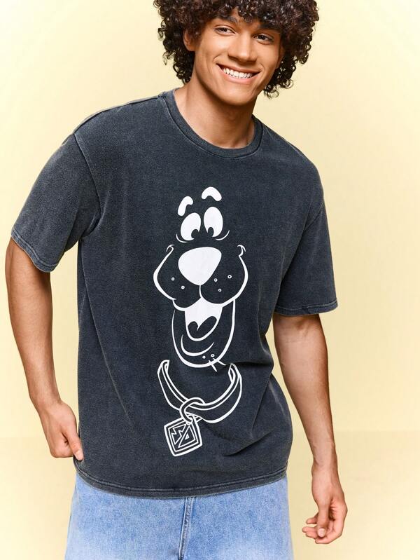 SCOOBY-DOO X SHEIN Men's Summer Casual Street Cartoon Pattern Loose Washed Short Sleeve T-Shirt