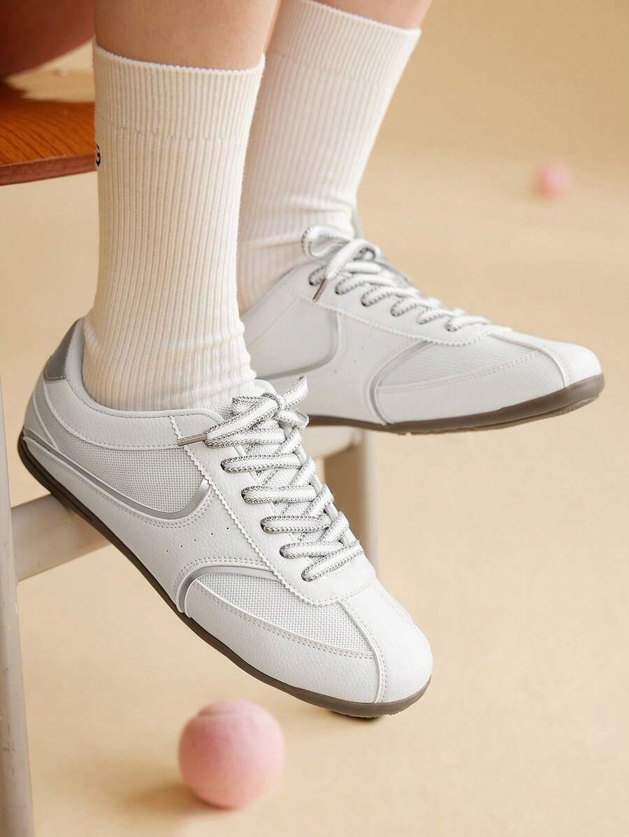 CUCCOO EASI 女式黑色复古运动休闲运动鞋