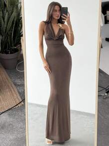 Aloruh Women's Solid Color Metal Decor Backless Sleeveless Dress Summer Summer Outfits Summer Clothes Beach Outfits For Woman  Beach Vacation Vacation Outfits Woman Boho  Tropical Vacation Woman Clothe Tea Party Dress Coffee-Colored Backless Strappy Long Dress, Front Center Sway Collar, Snake Ring Metal Splicing, Sexy Wild Holiday Date, Romantic Wild,Bodycon Dress