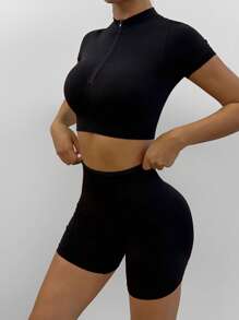 Easithlete 女士瑜伽短袖和短裤两件套 - 黑色 - 查看 7