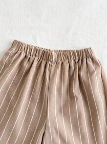 Cozy Pixies Conjunto de 2 piezas de niño con decoración de bolsillo, top de manga corta de cuello redondo y shorts de cintura elástica