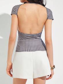 Roylia Women Simple Round Neck Plaid Cutout Back Fitted Short Sleeve T-Shirt - Multicolor - View 1