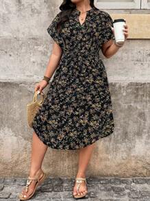 SHEIN LUNE 大码花卉印花短袖连衣裙