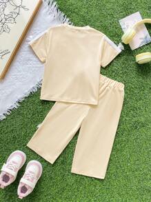 SHEIN 2件套女婴0-3岁春夏休闲街头风黄色小鸡短袖T恤和裤子两件套运动服 - 黃色 - 查看 2