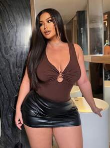 NU&NOW 大码女式金属装饰褶皱修身背心 - 棕色 - 查看 5