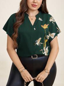 Chikora Plus Size Women Fall Women Crane Print Batwing Short Sleeve Casual Blouse - Dark Green - View 6