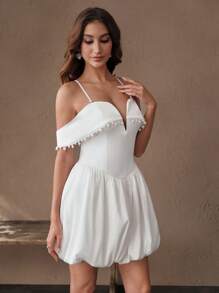 Savoree Ladies' Spring/Summer Evening Dress, Satin High End, One Shoulder, V-Neck, Waist Collection, Flower Bud, White Short Mini Dress