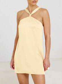 AiiRZ 夏季吊带迷你连衣裙，缎面无袖，A字型，交叉前襟设计，轻盈优雅，迷你裙长，适合派对、晚宴等场合，女士夏季连衣裙 - 黃色 - 查看 4