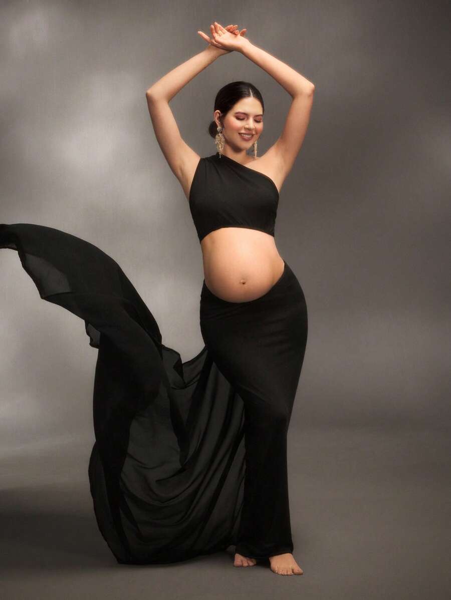 Cheriluna Maternity Luxury Elegant Shawl Photography Robe For Maternity Photos, Baby Christening Parties - Black - View 1