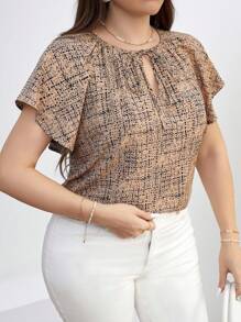 SHEIN Clasi 大码女式镂空胸前短袖衬衫