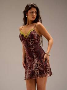 SHEIN Forever 21 Đầm mini in họa tiết lưới thun co giãn họa tiết hổ cổ chữ V, hàng mới về mùa xuân - màu nâu - Xem 6