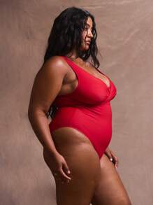 MUSERA Plus Size Crossover Front Thick Strap One-Piece Swimsuit Summer Vacation Holiday Swim Beach Sexy Romantic Elegant