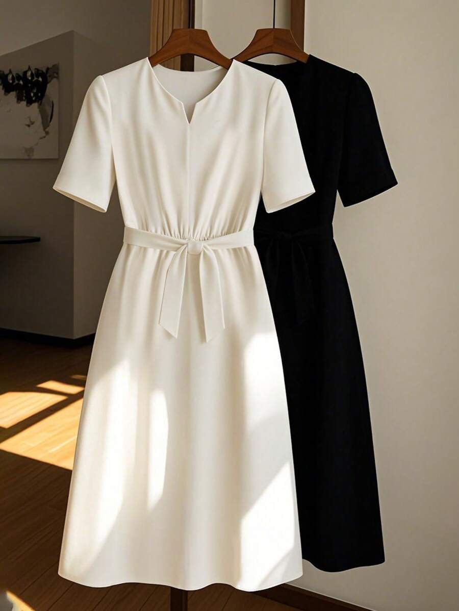SHEIN Clasi 女式V领短袖束腰纯色简约优雅连衣裙