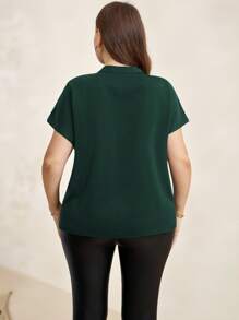 Chikora Plus Size Women Fall Women Crane Print Batwing Short Sleeve Casual Blouse - Dark Green - View 2