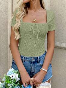 SHEIN LUNE 纯色纹理提花方领短袖蝴蝶结装饰迷你女式 T 恤，春夏 - 綠色 - 查看 6