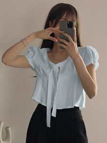 DAZY Women's Solid Color Tie Front Short Sleeve Cropped Elegant Blouse