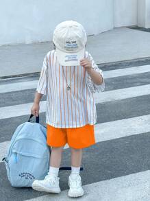 SHEIN Little Byeori 2pcs/Set Young Boys Casual Street Cute Graphic Oversized Round Neck Short Sleeve Striped T-Shirt And Blue Shorts Summer 2 Pieces Outfit