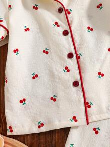 Genkimix Kids Bộ đồ ngủ 2 món cho bé gái có áo len cardigan tay ngắn họa tiết thỏ và hoa kèm quần dài xếp ly, đồ ngủ mùa hè - Màu be - Xem 4