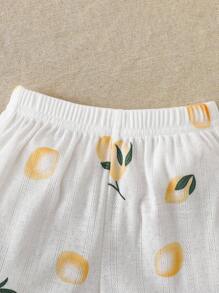 SHEIN Vintaside Kids Ensemble 2 pièces haut et pantalon pour bébé fille, en tissu jacquard décontracté, motif citron. À porter à l'extérieur, mignon et à la mode, doux et charmant. Convient pour le printemps et l'été, les vacances, le quotidien, la maison et les voyages.