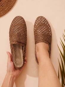 SHUZIA Ladies Summer Vacation Casual Crochet Raffia Loafer Flats - Maroon - View 3