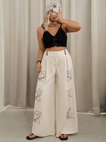 SHEIN VCAY Pantalones de pierna ancha con estampado floral para tallas grandes - Blanco - Ver 4