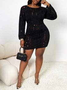 Slaydiva Plus Size Women Hollow-Out Sexy Casual Vacation Long Sleeve Cover Up