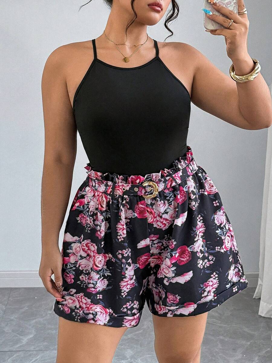 SHEIN Clasi Ensemble 2 pièces casual : Débardeur unicolore col rond grande taille et short imprimé floral avec poches - Multicolore - Voir 1