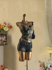 Attitoon Top de estilo casual vintage con estampado de camuflaje verde oliva en todo el diseño, ideal para volver al colegio