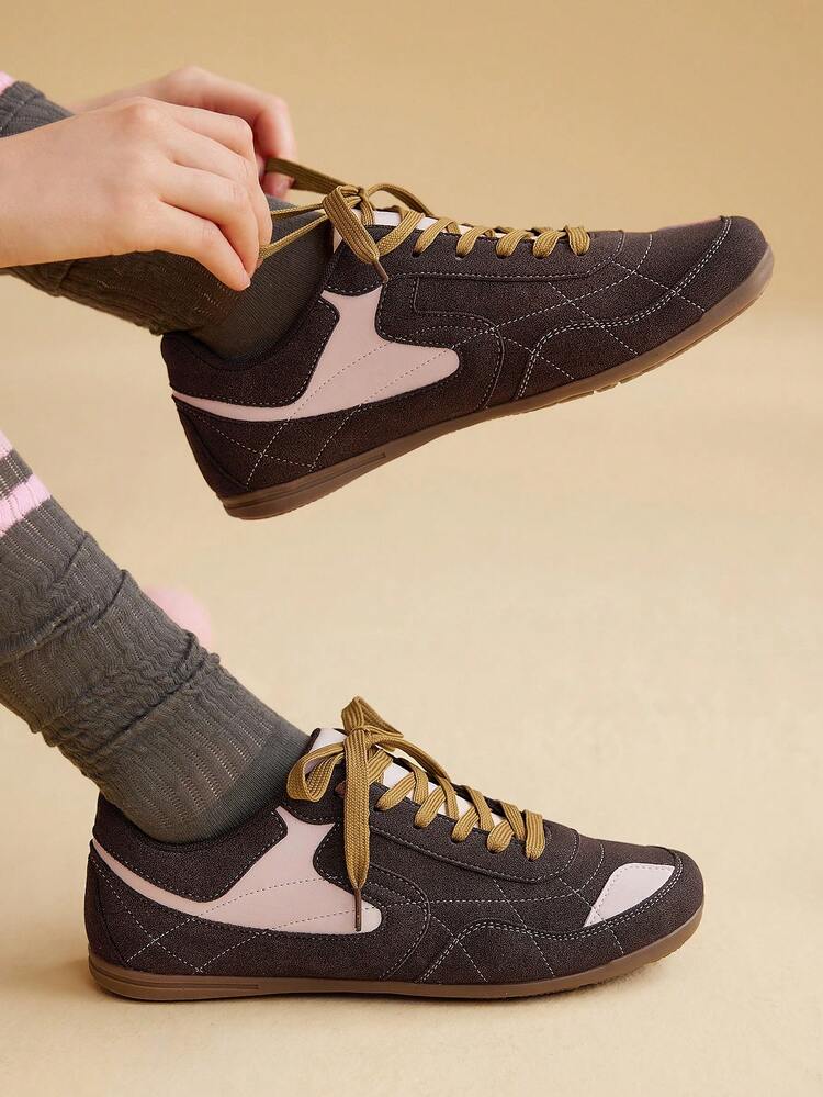 CUCCOO EASI Sneaker casual vintage da donna con stampa di pastore tedesco nero