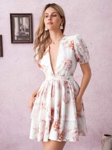 SHEIN Clasi New Sexy & Elegant V-Neck Waist Print Mini Skirt, European And American Style