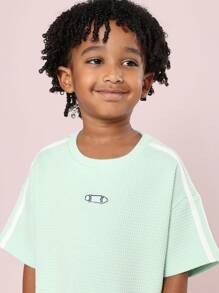 SUMWON Waffle Knit Two Piece Summer Leisure Co-Ord Set Boys Track Tape Side Sport Wear Unisex Kids Casual Outfit - Green - View 5