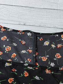 SHEIN LUNE 大码女式夏季休闲彩虹衬衫，方领刺绣，适合毕业季、海滩度假、七月四日等场合穿着。 - 黑色 - 查看 4