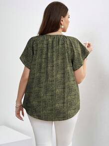 SHEIN Clasi Plus Size Women's Fashion Solid Color Short Sleeve Blouse - Green - View 3
