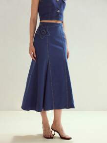 MOTF STUDIO STEREO FLORAL RHINESTONE DETAIL DENIM SKIRT