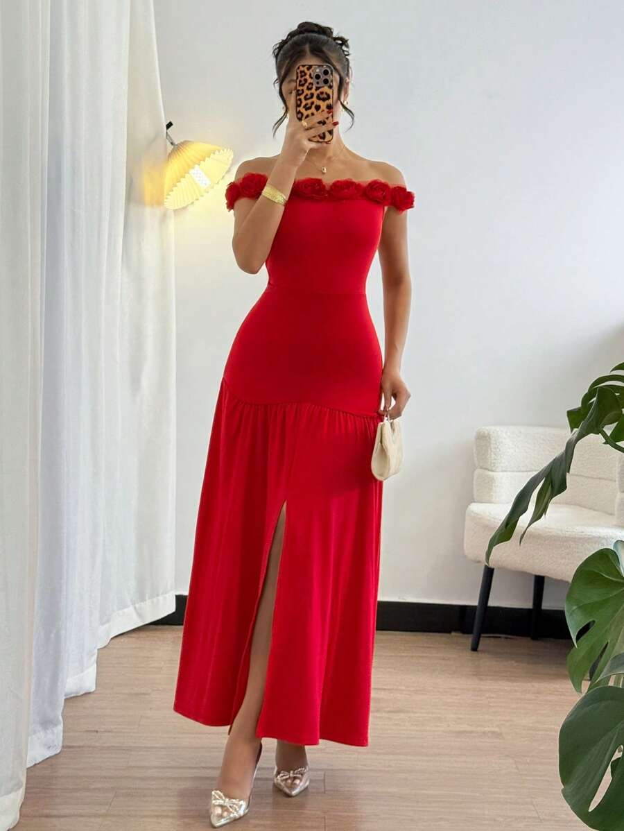 Chiquease 女士红色露肩紧身连衣裙，带有 3D 玫瑰花朵，性感侧开衩 - 紅色 - 查看 1