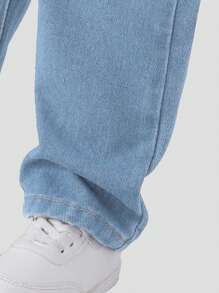 SHEIN Playful Pals 女婴新款休闲时尚牛仔短裤，直筒洗水牛仔裤 - 淺色水洗藍 - 查看 4