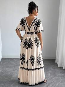 SHEIN Tall Plus Size Women High-Waist Elegant Plaid Ruched Jumpsuit, Suitable For Vacation