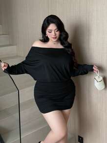 Vibekara Vestido ajustado de talla grande de unicolor elegante con hombros descubiertos y mangas tipo murciélago - Negro - Ver 2