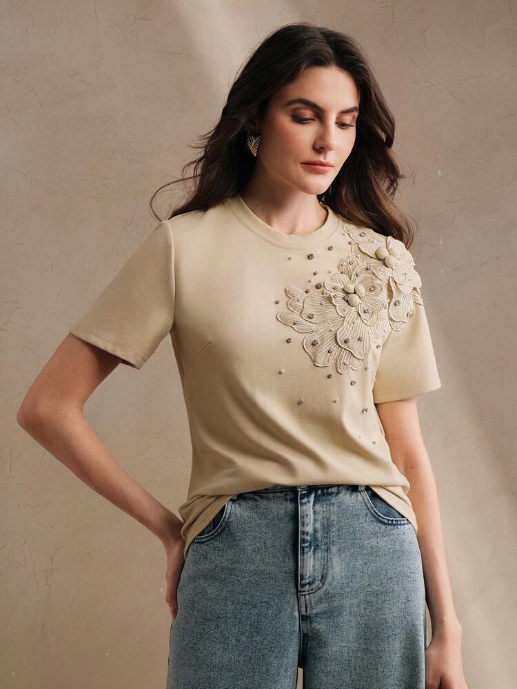 3D フラワープリントアップリケ付き エレガントな女性用半袖ラウンドネックTシャツ